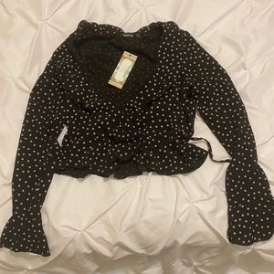 Cropped long sleeve v neck